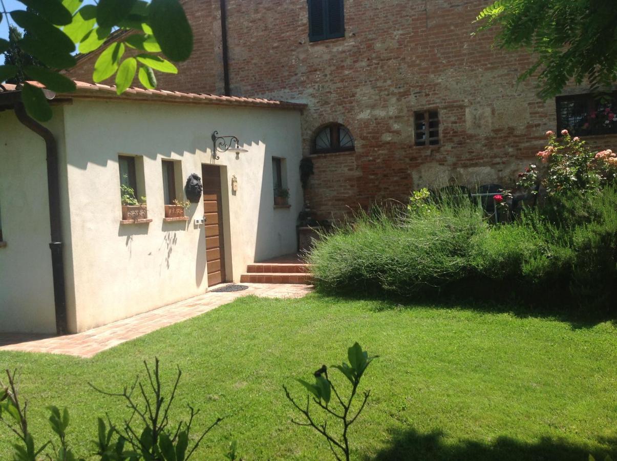 Al Giardino Degli Etruschi Guest House Chiusi Eksteriør bilde