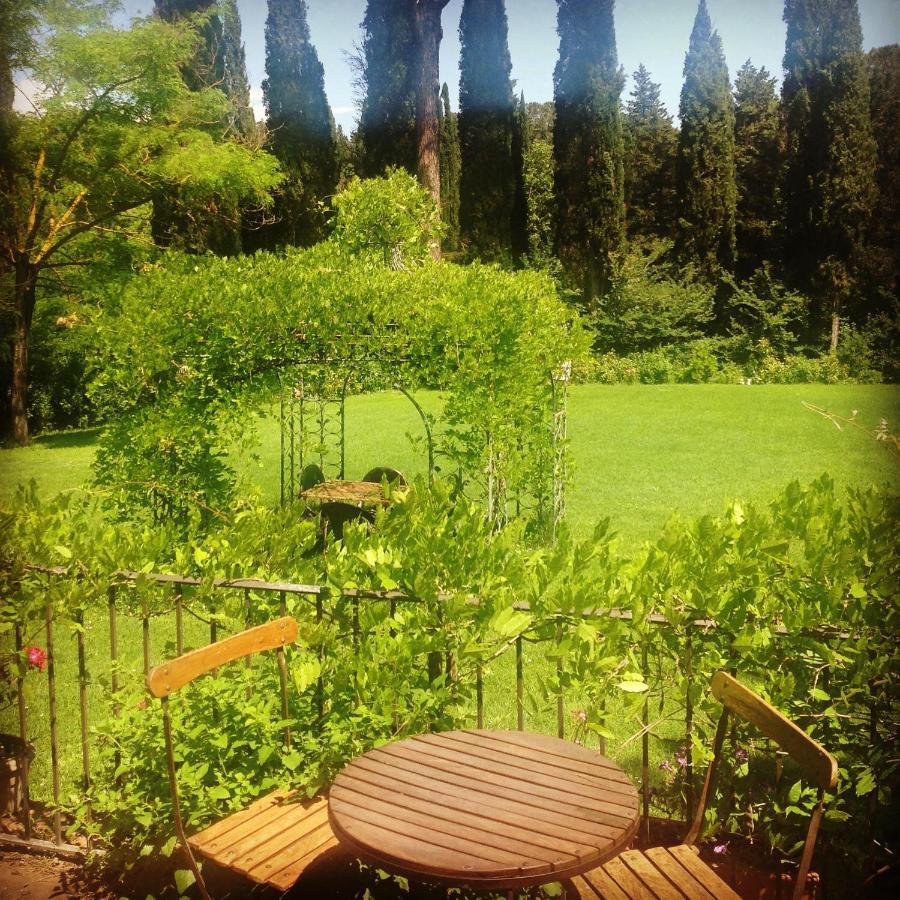 Al Giardino Degli Etruschi Guest House Chiusi Eksteriør bilde