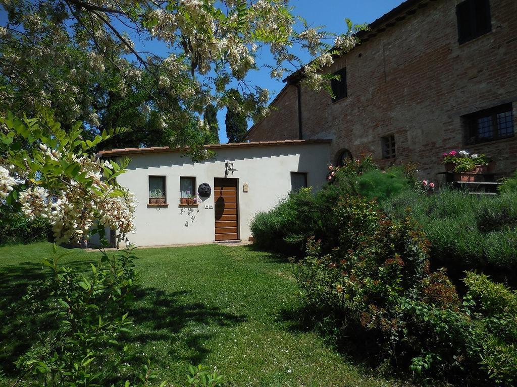 Al Giardino Degli Etruschi Guest House Chiusi Eksteriør bilde